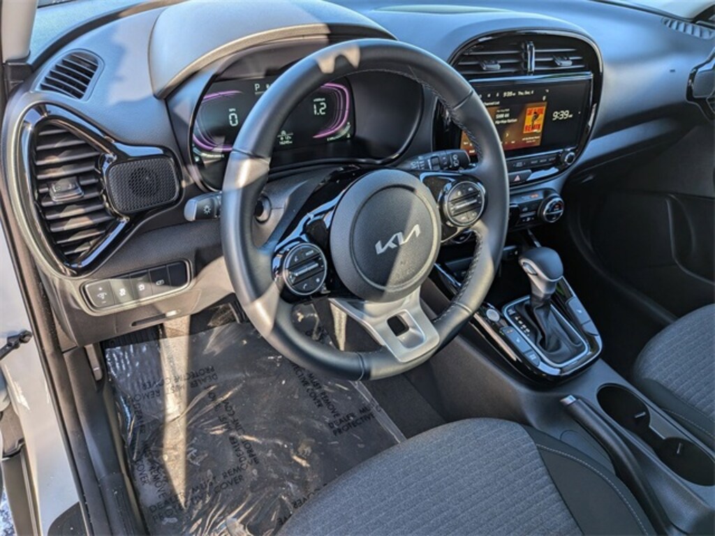Certified 2025 Kia Soul EX Hatchback
