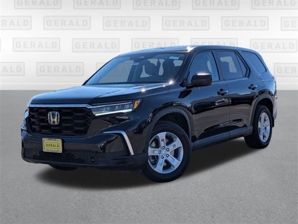 Used 2024 Honda Pilot LX SUV