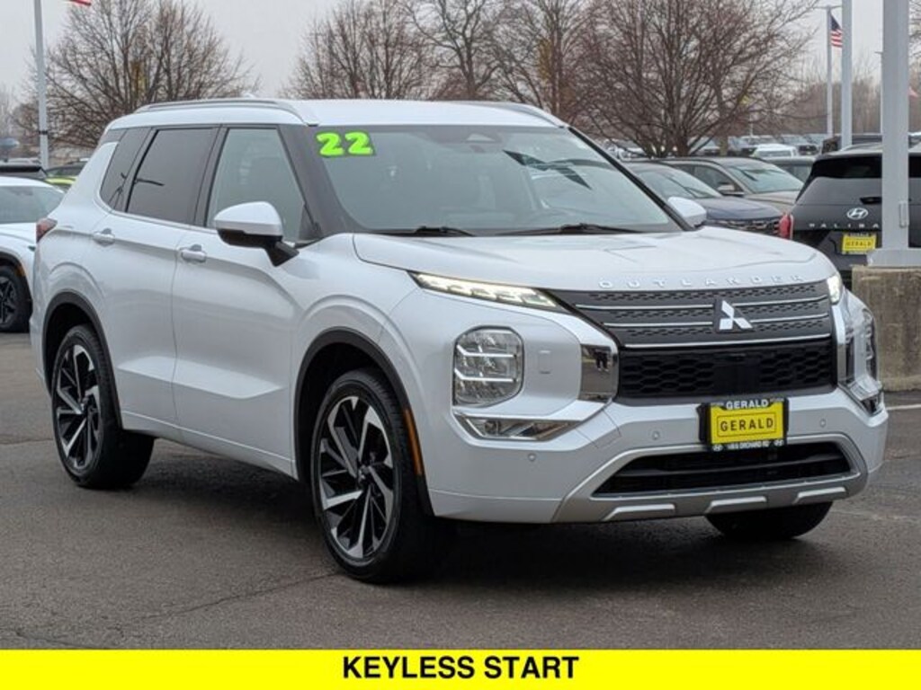 Used 2022 Mitsubishi Outlander SEL CUV