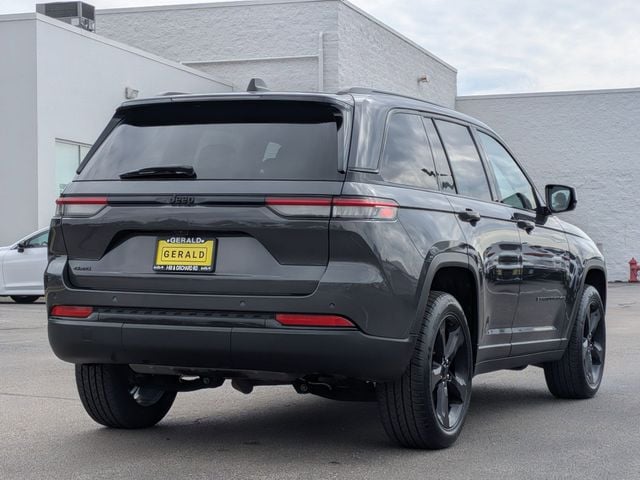 2023 Jeep Grand Cherokee Altitude - Photo 6