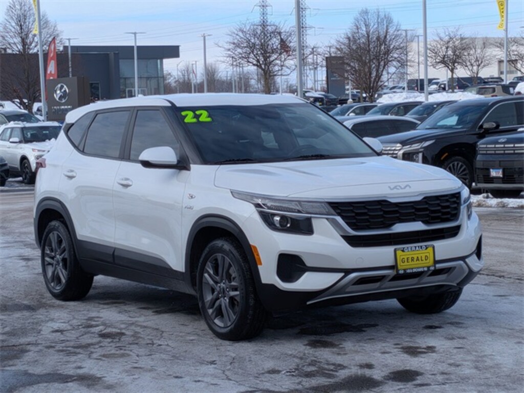 Used 2022 Kia Seltos LX SUV
