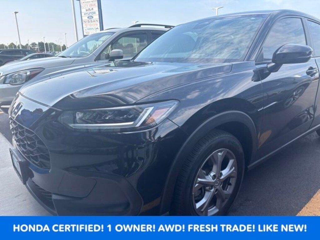 Certified 2025 Honda HR-V LX SUV