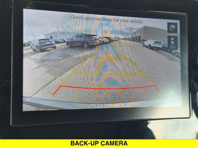 2023 Hyundai Tucson SE - Photo 18