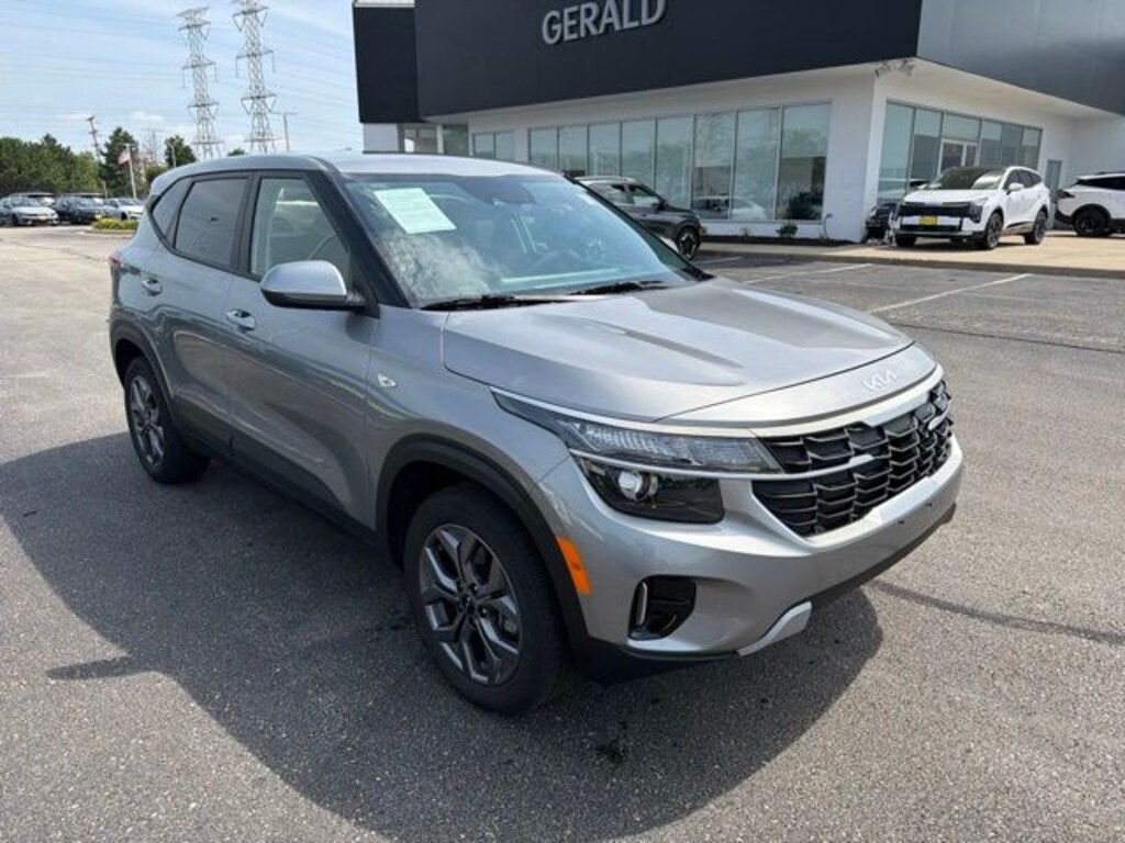 Certified 2024 Kia Seltos LX SUV