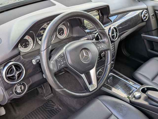 Used 2015 Mercedes-Benz GLK-Class GLK350 with VIN WDCGG8JB1FG394269 for sale in North Aurora, IL
