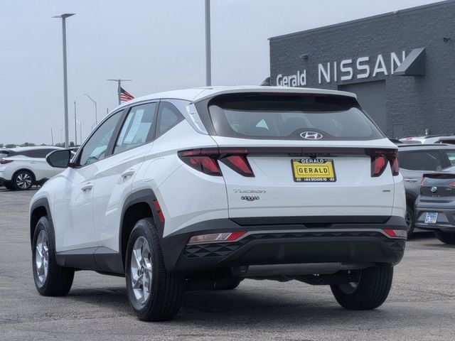 2023 Hyundai Tucson SE - Photo 8