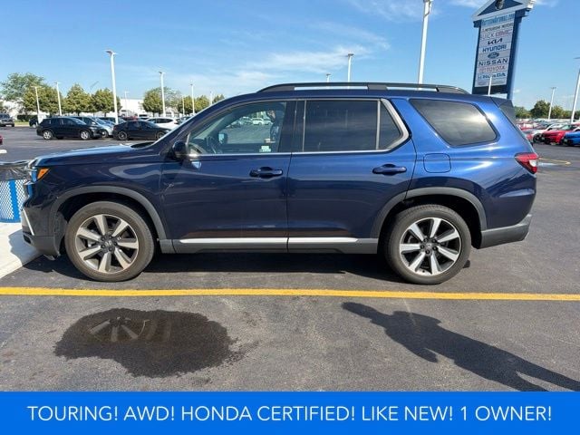 2024 Honda Pilot Touring AWD's photo