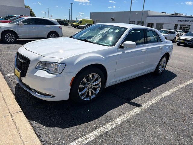 2016 Chrysler 300 Limited AWD's photo