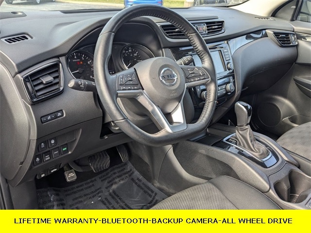 Used 2022 Nissan Rogue Sport SV with VIN JN1BJ1BW4NW486834 for sale in North Aurora, IL