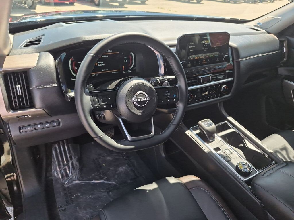 Certified 2025 Nissan Pathfinder Platinum SUV