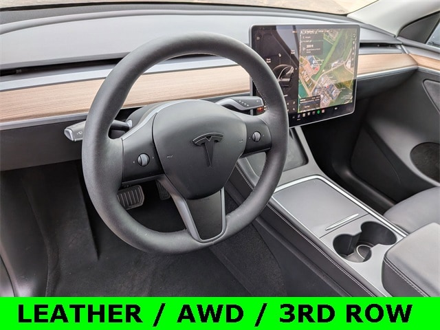 Used 2024 Tesla Model Y Long Range with VIN 7SAYGAEEXRF162969 for sale in North Aurora, IL