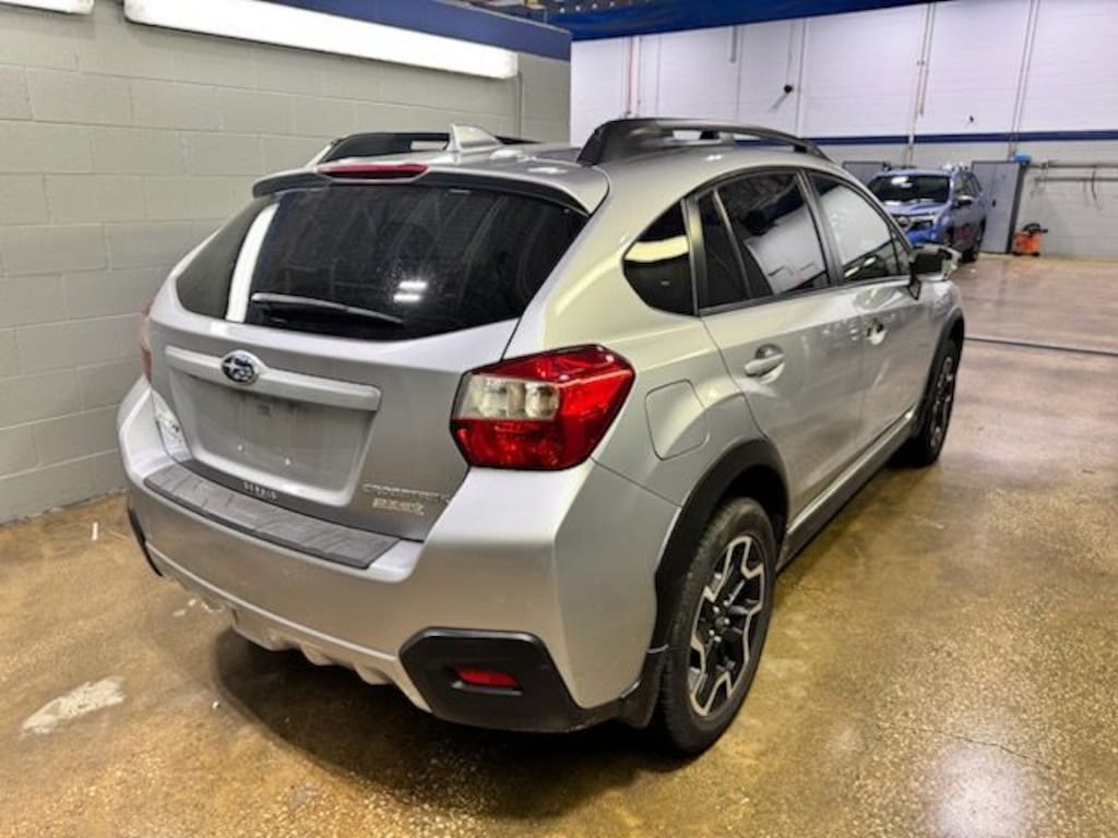Used 2017 Subaru Crosstrek 2.0i Premium SUV