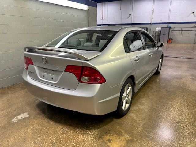 Used 2007 Honda Civic EX with VIN 1HGFA15887L082839 for sale in North Aurora, IL