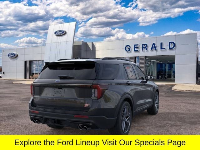 2026 Ford Explorer ST - Photo 8