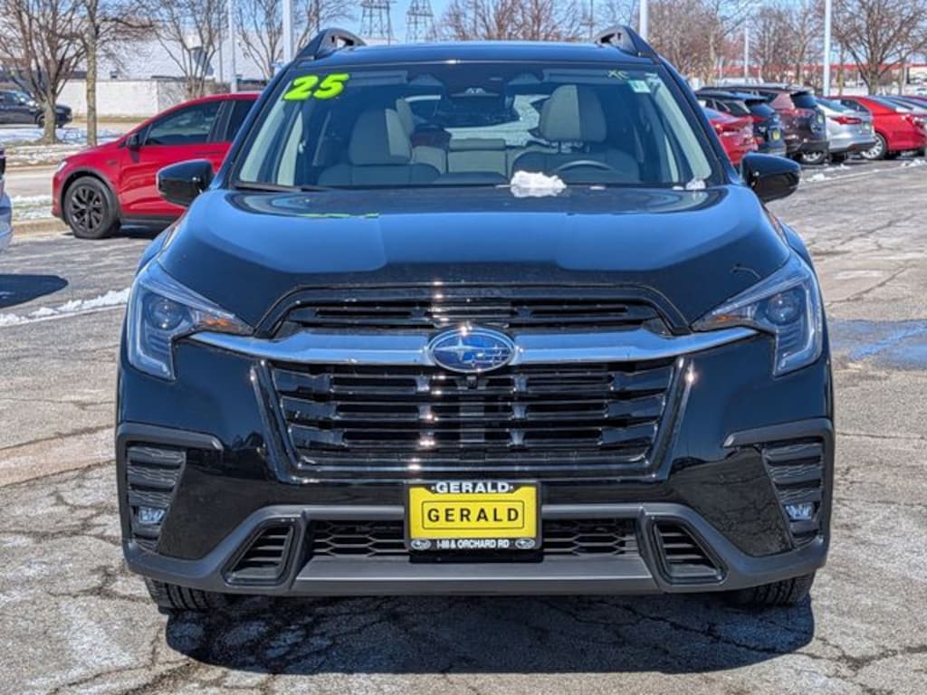 New 2025 Subaru Ascent Limited SUV
