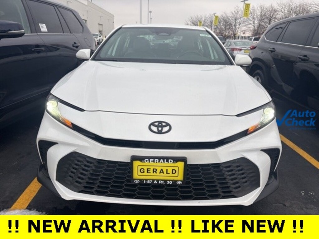 Certified 2025 Toyota Camry SE Sedan