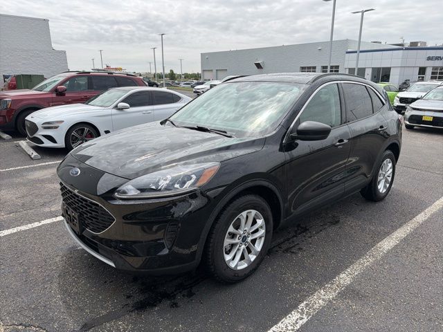 2022 Ford Escape SE AWD's photo
