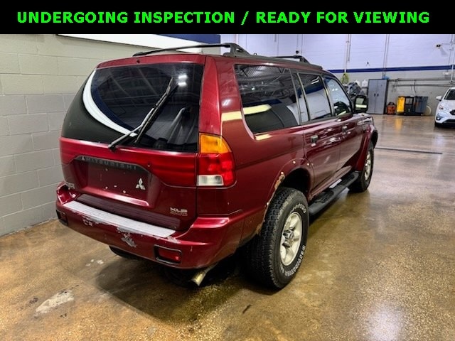 Used 1999 Mitsubishi Montero Sport XLS 4WD with VIN JA4MT31H4XP016230 for sale in North Aurora, IL