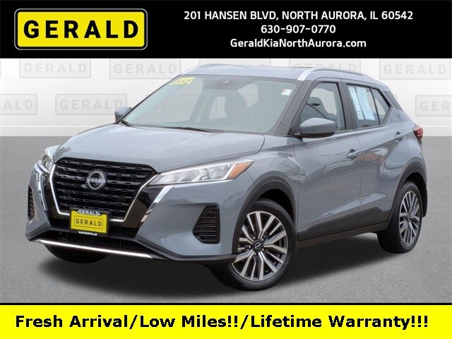 2024 Nissan Kicks SV's photo