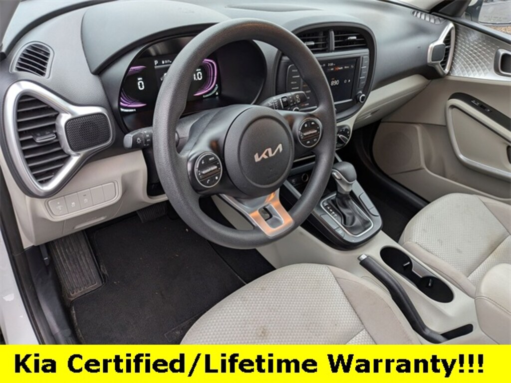 Certified 2023 Kia Soul LX Hatchback