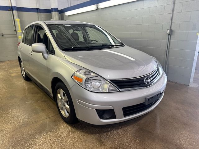2012 Nissan Versa 1.8 S AT's photo
