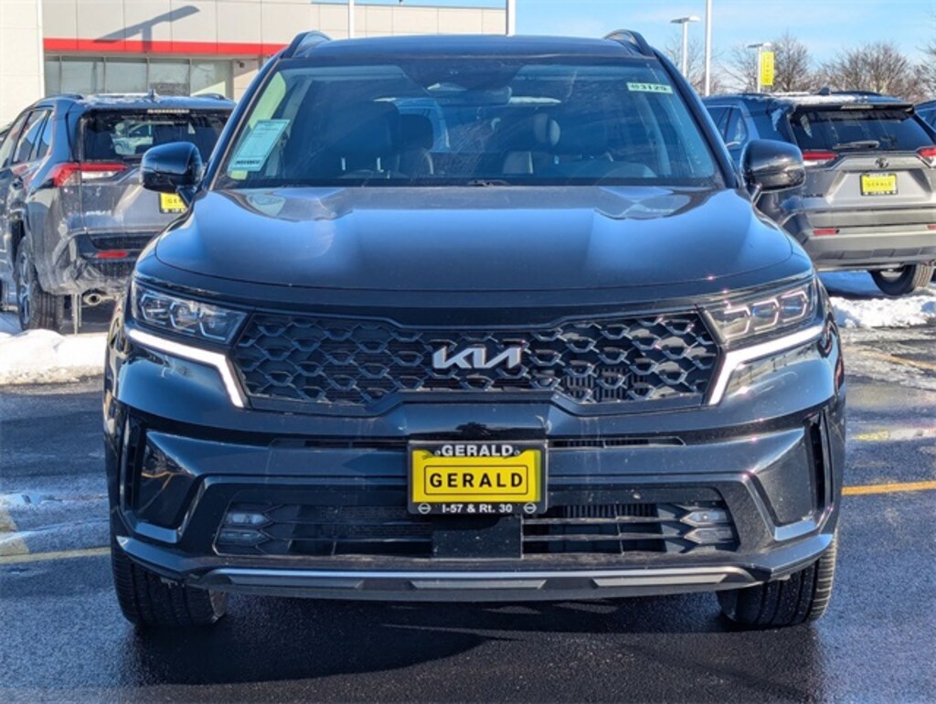 Used 2023 Kia Sorento SX SUV