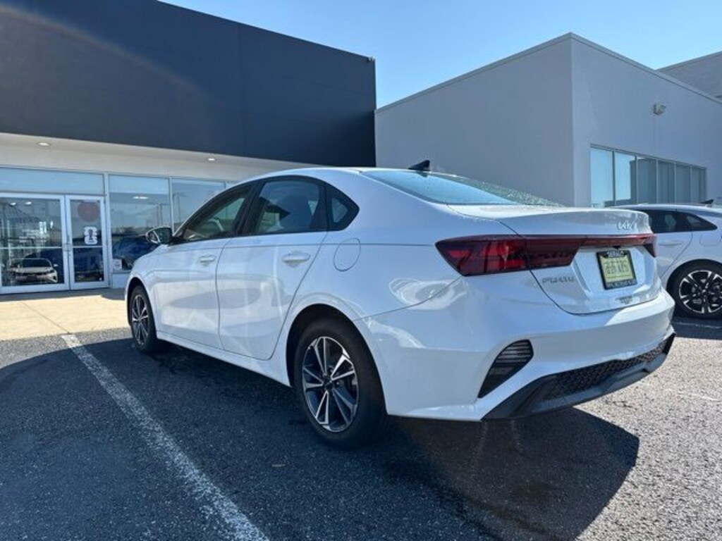 Certified 2024 Kia Forte LXS Sedan