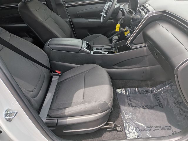 2023 Hyundai Tucson SE - Photo 24
