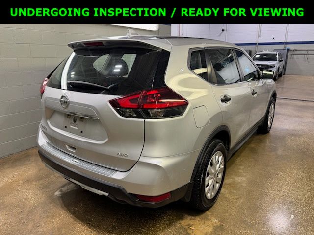 Used 2018 Nissan Rogue S with VIN KNMAT2MV9JP518078 for sale in North Aurora, IL