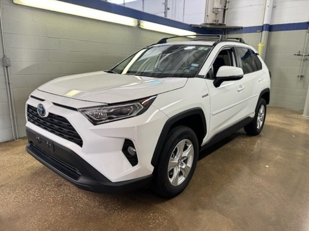Used 2021 Toyota RAV4 Hybrid XLE SUV