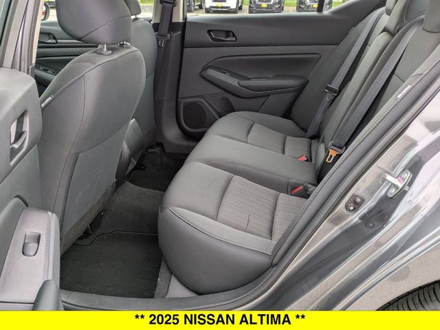 2025 Nissan Altima S - Photo 23