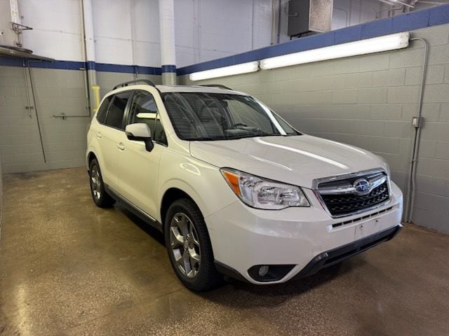 2016 Subaru Forester 2.5i Touring AT PZEV's photo