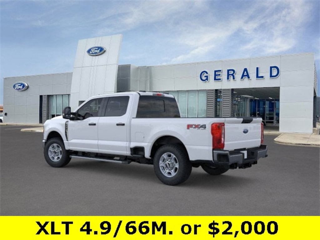 New 2026 Ford F-250 XLT Truck Crew Cab