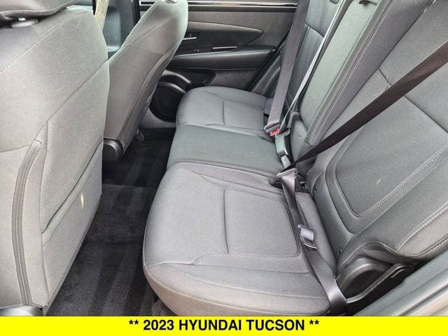 2023 Hyundai Tucson SE - Photo 22