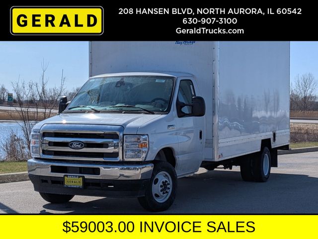 2027 Ford E-Series DRW E-450 Super Duty 176 in WB's photo