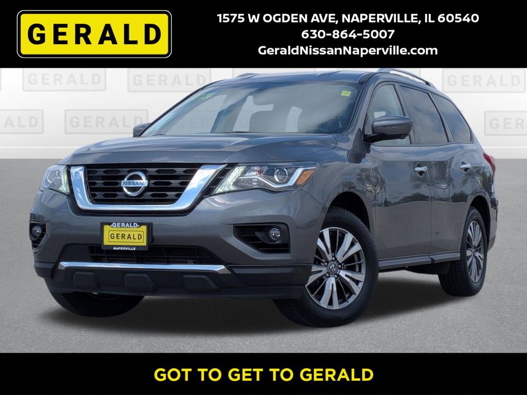 2018 Nissan Pathfinder SL 4WD's photo