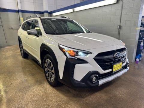 2024 Subaru Outback Touring XT's photo
