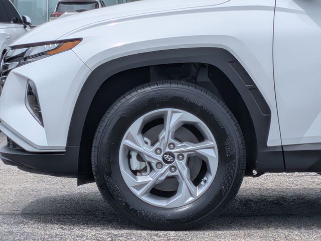 2023 Hyundai Tucson SE - Photo 10