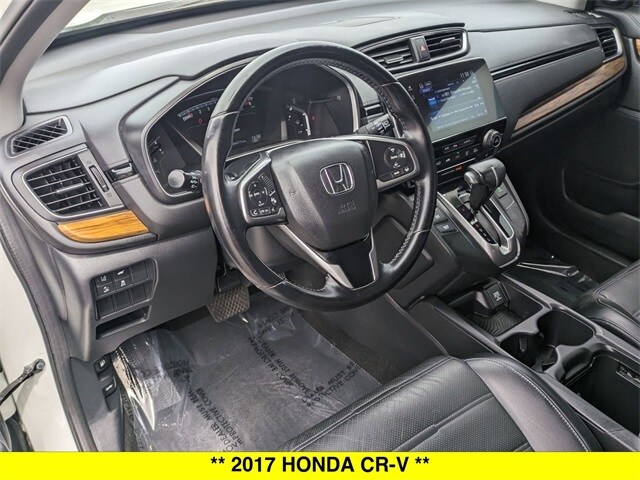 Used 2017 Honda CR-V EX-L with VIN 2HKRW2H87HH630513 for sale in North Aurora, IL