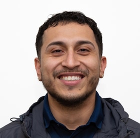 Staff member Carlos Lomeli from ID_df0c18688d0d