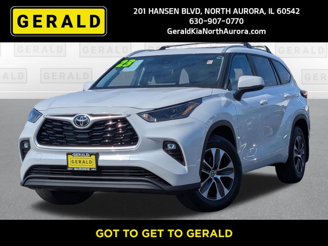 2023 Toyota Highlander XLE AWD's photo