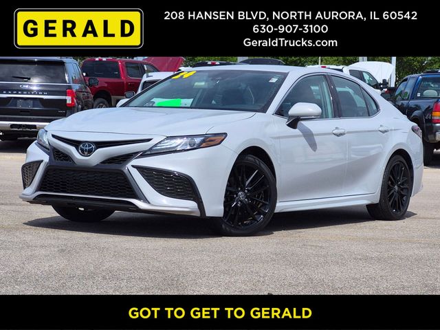 2024 Toyota Camry XSE's photo