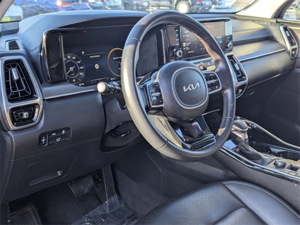 Used 2023 Kia Sorento SX SUV