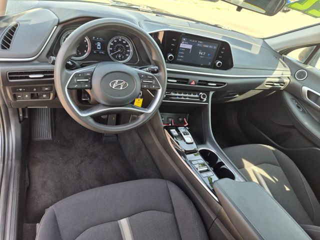Used 2022 Hyundai Sonata SE with VIN KMHL24JA4NA217408 for sale in North Aurora, IL