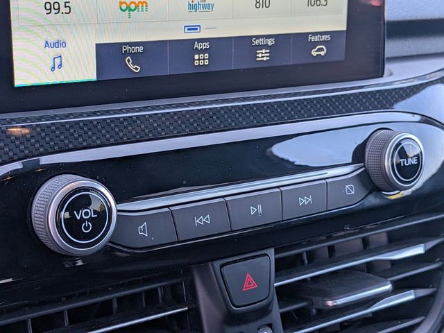 2025 Ford Escape ST-Line - Photo 19