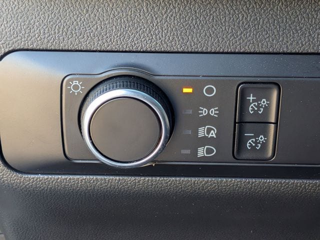 2025 Ford Escape ST-Line - Photo 23