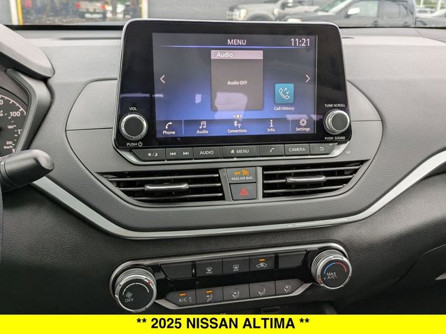 2025 Nissan Altima S - Photo 17