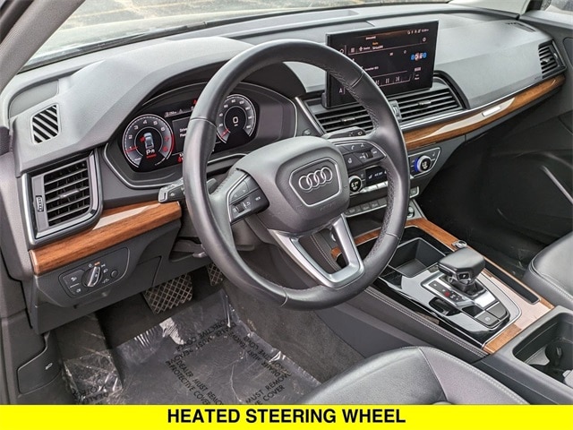 Used 2022 Audi Q5 Premium Plus with VIN WA1EAAFY2N2122919 for sale in North Aurora, IL