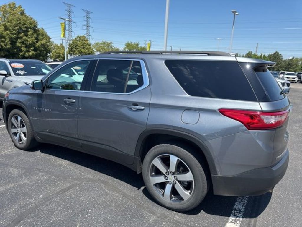 Used 2020 Chevrolet Traverse LT Leather SUV