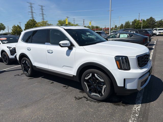 2024 Kia Telluride S FWD's photo